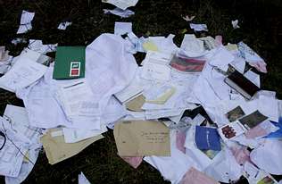 documentos en la calle